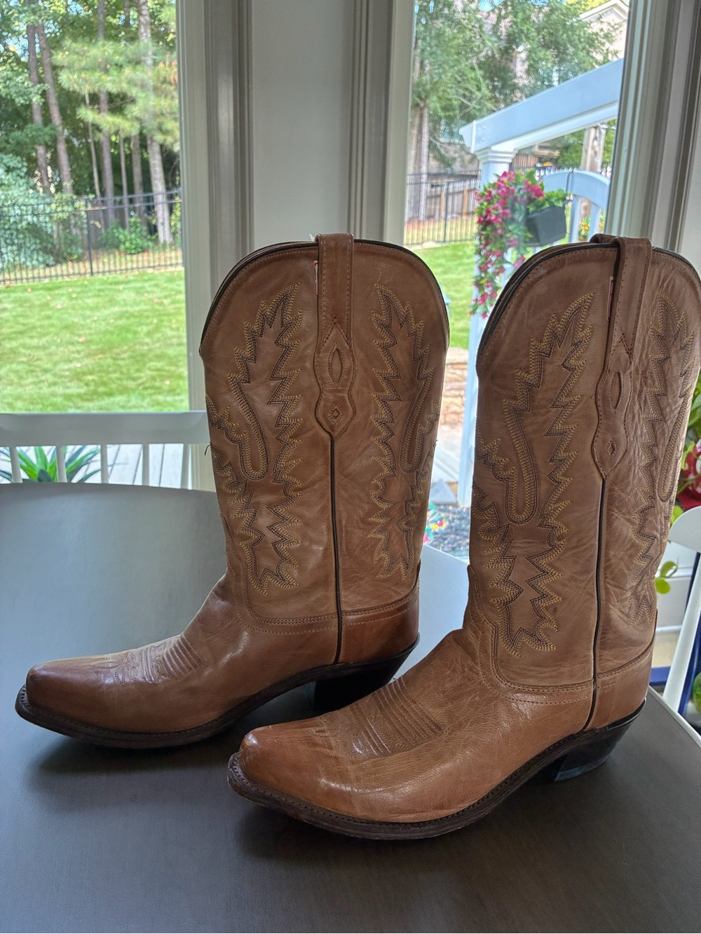 Old West Women’s Tan Leather Western Cowboy Boots